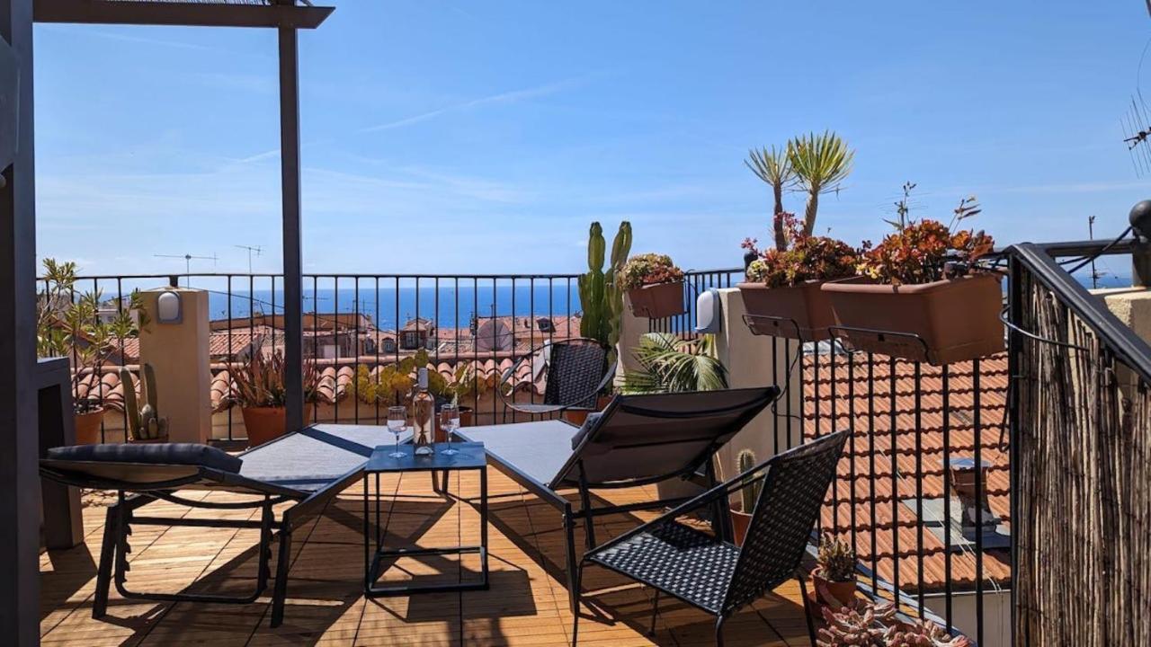 Le Château - THE MOST BEAUTIFUL SIGHT IN OLD TOWN, private terrace Nisa Exterior foto
